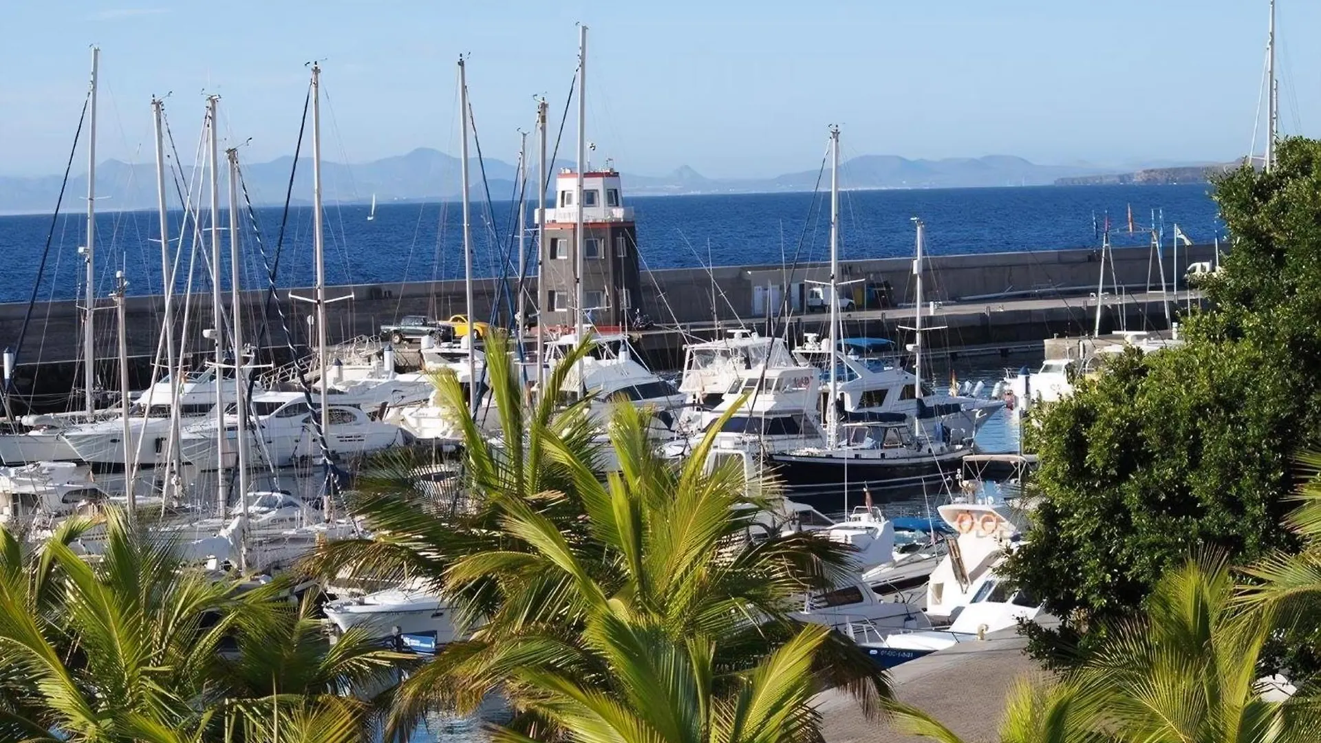 Bright And Spacious Puerto Calero Villa 3 Bedrooms Villa Viejo Dos Private Pool Wonderful Scenic Views Lanzarote يايثا إسبانيا